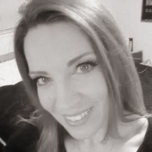 Meet your Posher, Renee